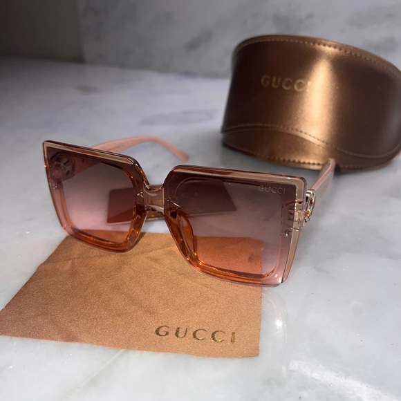 Gucci Pink and Gold Women's Sunglasses - Picture 7 of 10